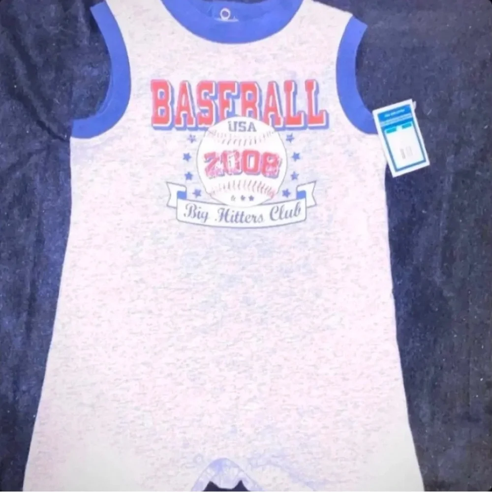 💞 New Baby & Toddler Size 18 Month Grey Baseball Romper
